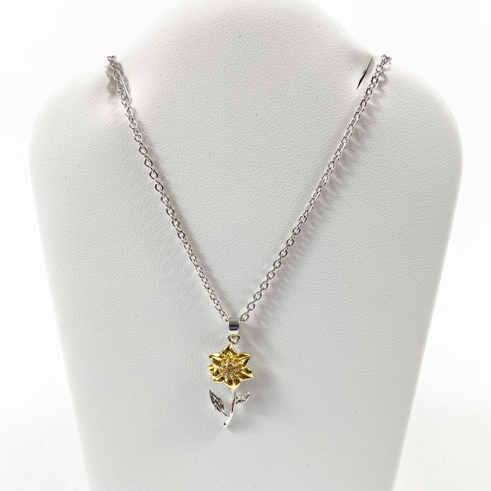 NEW Flower Necklace kids